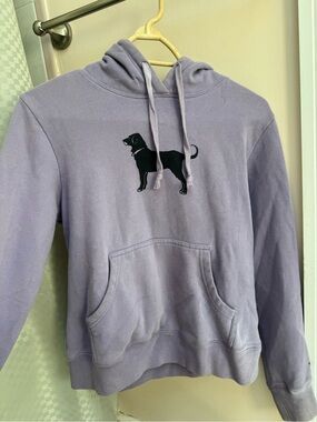 The Black Dog Lavender Pullover Hoodie with Black Dog Graphic